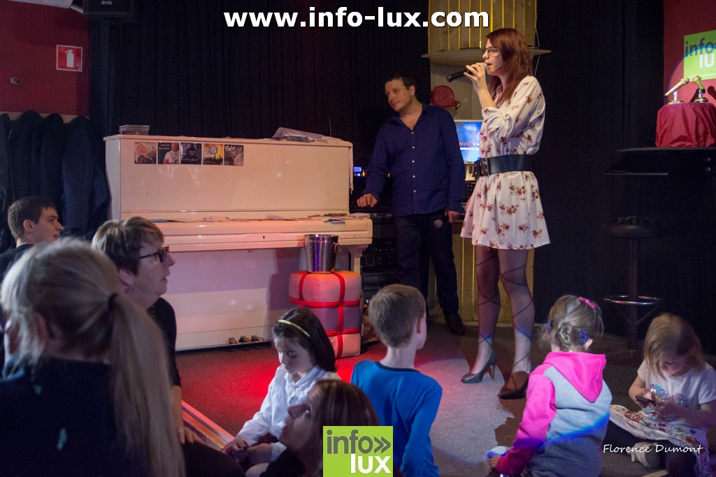 //media/jw_sigpro/users/0000001510/Concours pour enfants aux tourets/concours de chant pour enfants au touret-2489